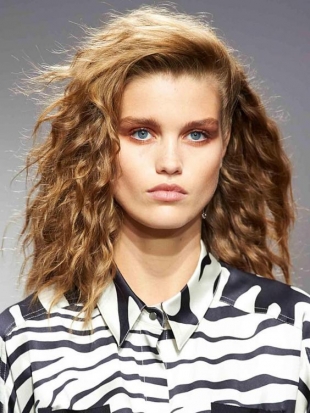 80s beauty trends that are staging a comeback in 2017